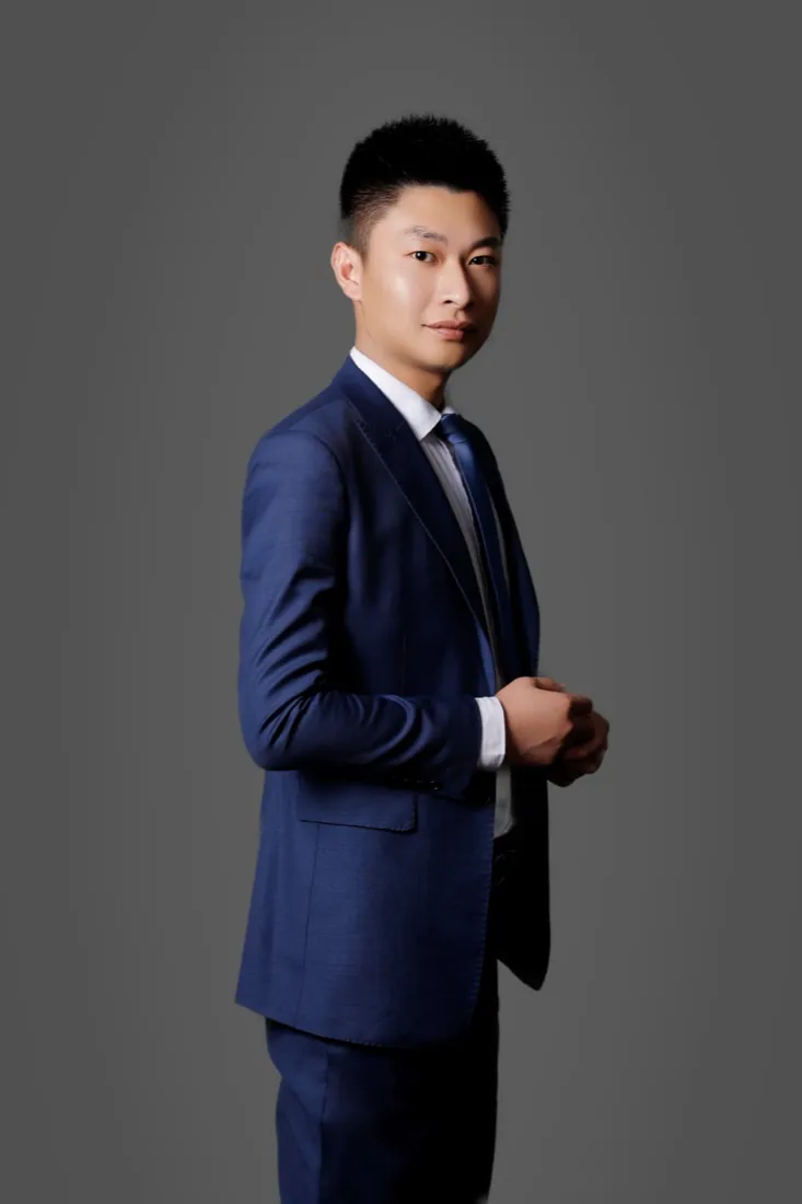 李烊